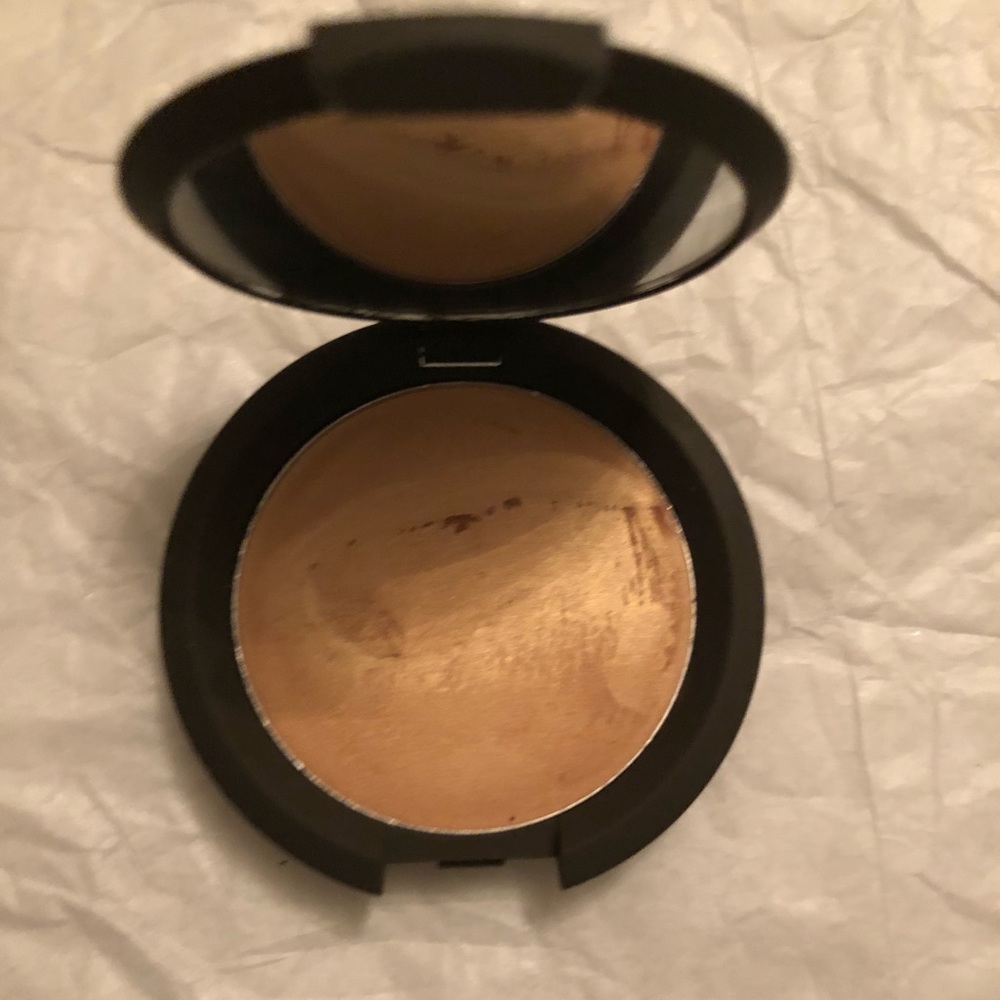 becca poured prosecco pop